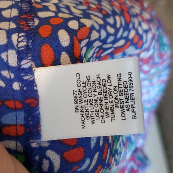 Patterned Dot Colorful Top - Picture 4 of 7